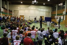 Handball: Mädls und Jungs stürmen aufs Podium