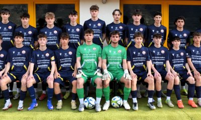 Junioren Elite – mit neuen Trikots zur Tabellenführung