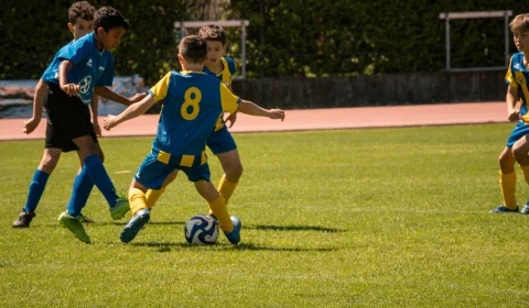 u10