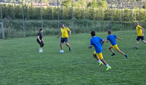 u10