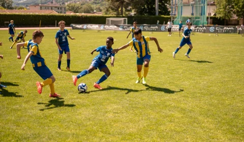 u10